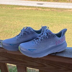 Women’s Hoka CLIFTON 9